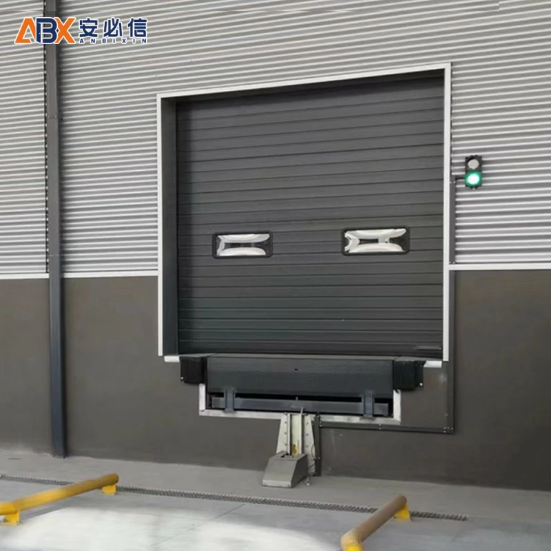 可克达拉翻板滑升门